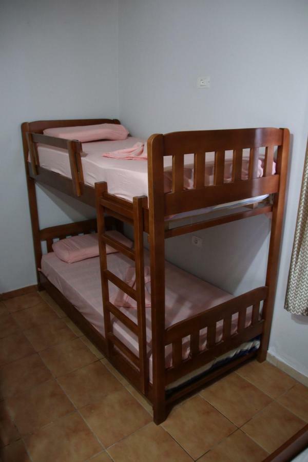 Eden Hostel Tirana Eksteriør billede